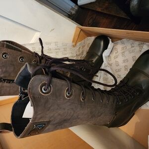 J75 Brown Lace-Up Boots